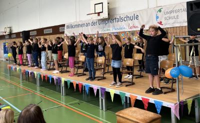 Tanz der 2. Klasse